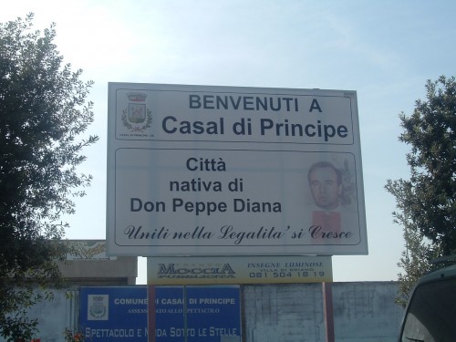 “Grazie … del lavoro che state facendo … Noi casalesi onesti crediamo nel cambiamento grazie”