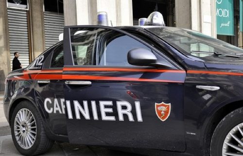 Anziana vessata in casa: malviventi entrano in casa e portano via appena 200 euro