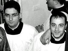 Il vescovo Arturo Aiello ordina diaconi Alfonso De Cristofaro e Pierangelo Sorvillo