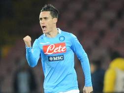 Napoli Roma 1 a 0. Brutti e/o cinici, gli azzurri battono i più brillanti giallorossi grazie allo spagnolo Callejon