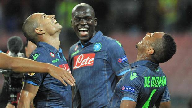 Napoli Young Boys 3-0. Gli azzurri strapazzano gli elvetici e si riprendono il primo posto nel girone