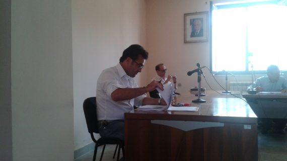 Caso Snam, l’opposizione consiliare attacca il sindaco Magliocca e i suoi: “Se la suonano e se la cantano”
