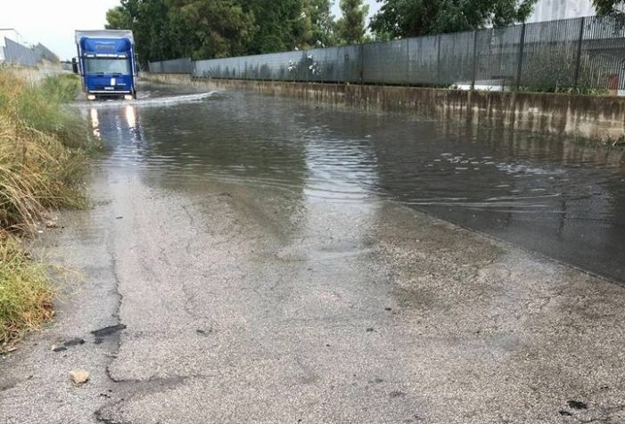 Problemi alla viabilità a Pastorano: la pioggia acuisce i problemi delle arterie stradali