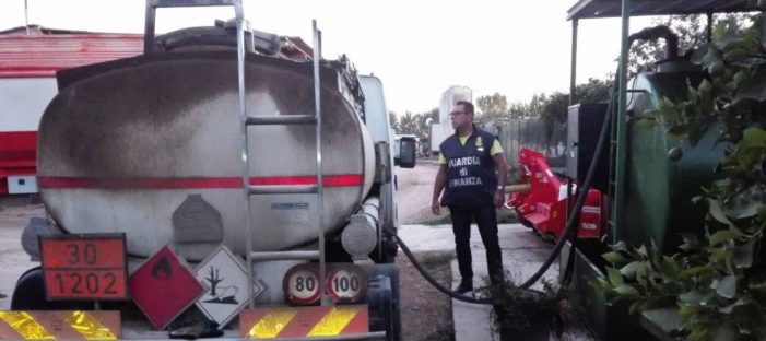 Sequestrati oltre duemila litri di gasolio di contrabbando: denunciati due imprenditori