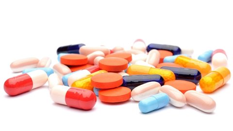 Processo sul traffico di farmaci antitumorali: tra gli imputati anche un pignatarese