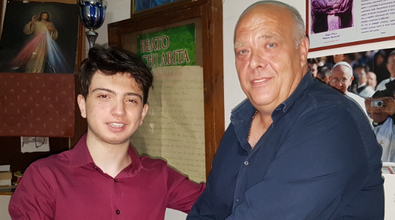 La video-intervista al “nostromo” Gabriele Russo, candidato a Consigliere Comunale nella lista civica “Arcobaleno” e con Giancarla Spano (Sindaco)